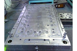 邢臺(tái)沖壓模具加工廠/邢臺(tái)沖壓模具加工廠家【暢行】